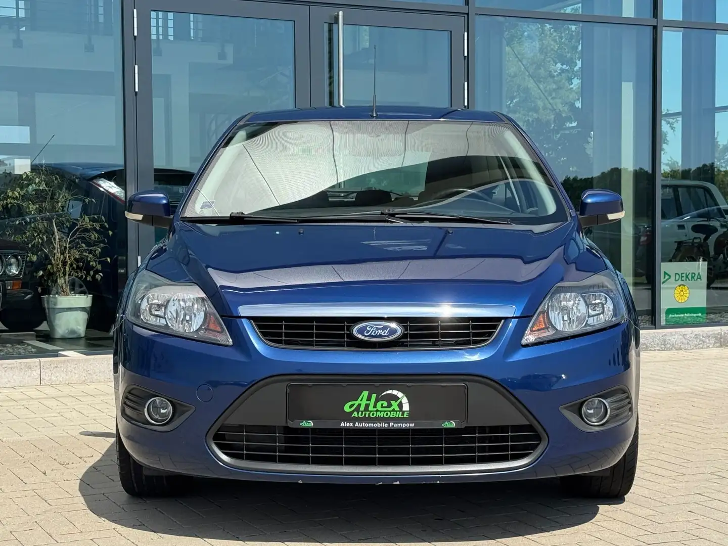 Ford Focus Lim. 1.6 Sport TÜV NEU Blau - 2