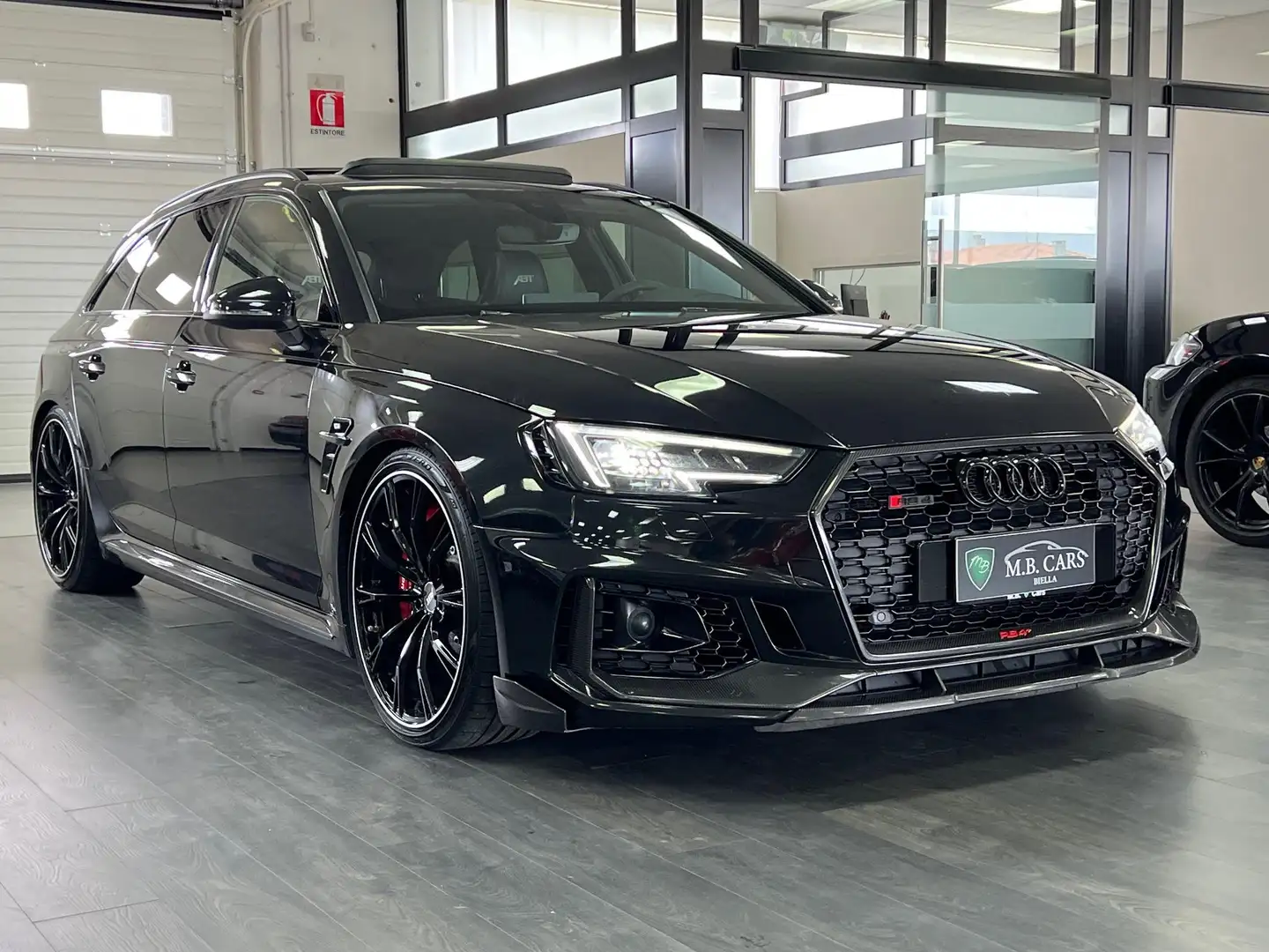 Audi RS4 + Avant 2.9 tfsi quattro ABT 1/50 Negro - 1
