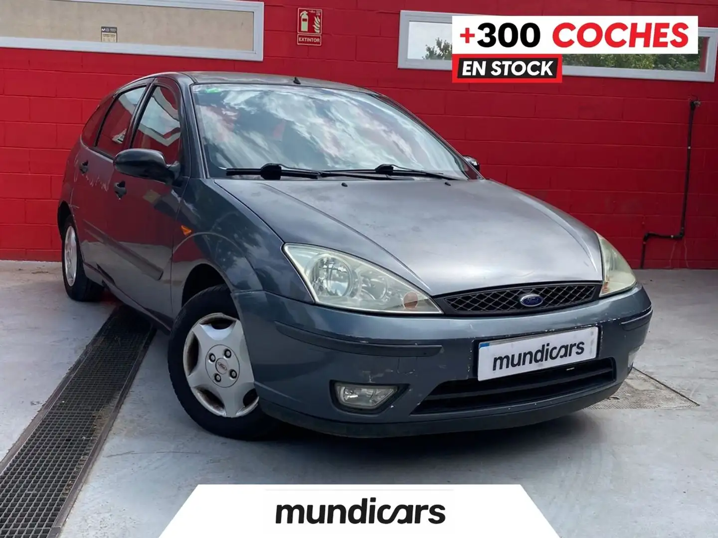 Ford Focus 1.6 Trend Gris - 1