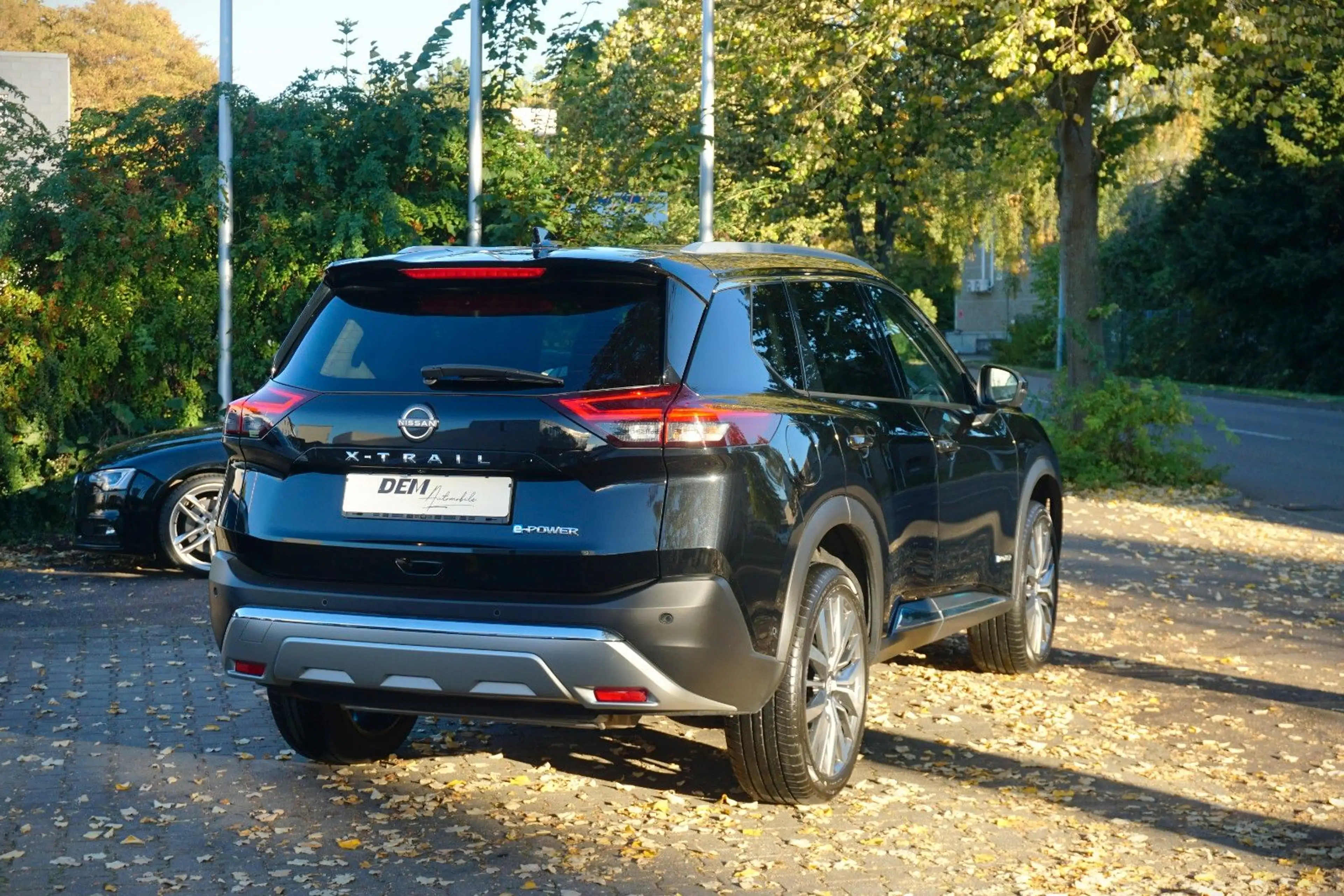 Nissan X-Trail e-Power e-4orce Tekna / 360° / HUD / 20" — photo 4