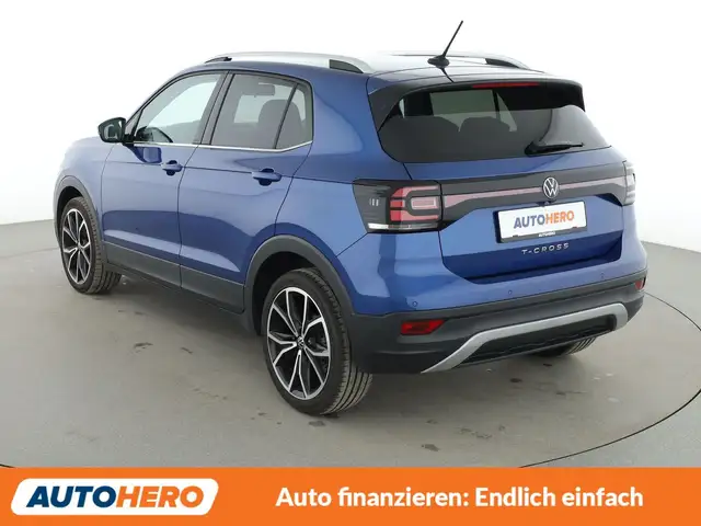 Volkswagen T-Cross view 4