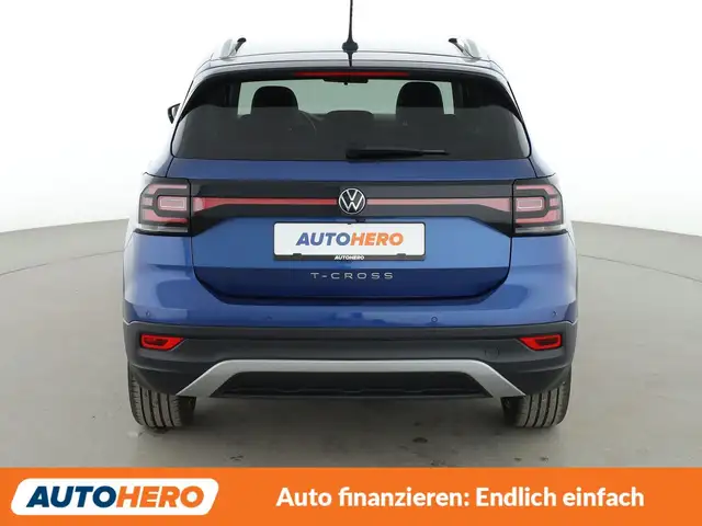 Volkswagen T-Cross view 5