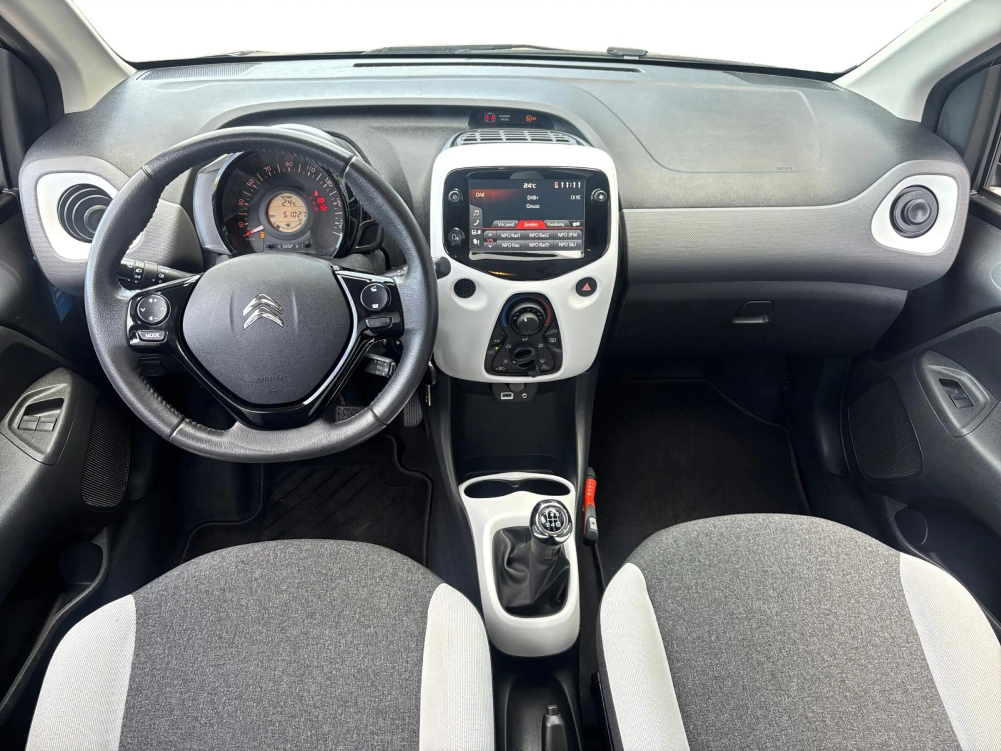 Citroen C1 5-deurs Millenium Feel 1.0 e-VTi 72pk | TWO-TONE! — photo 11