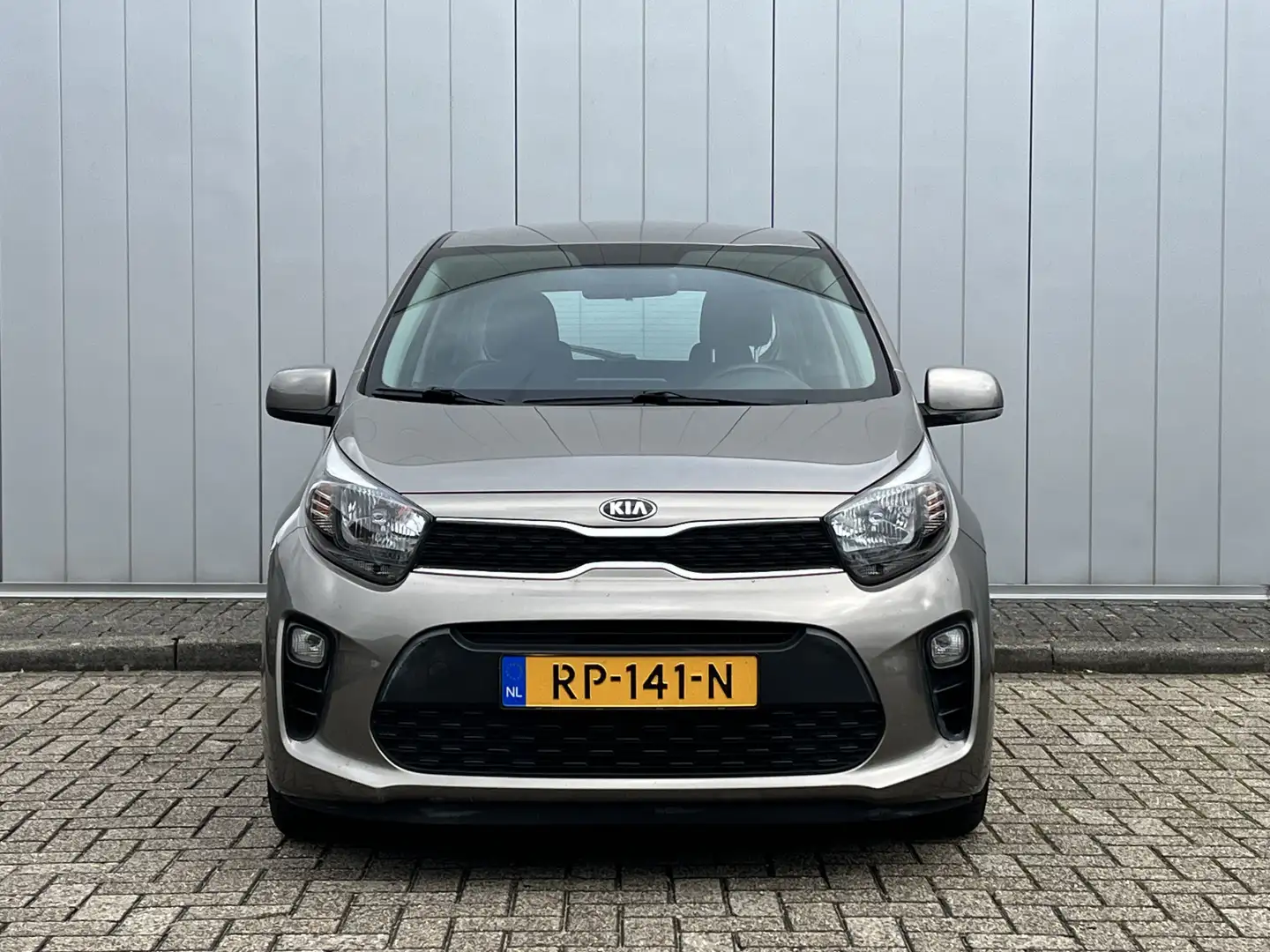 Kia Picanto 1.0 CVVT ComfortPlusLine Navigator NL auto Apple C Grijs - 2