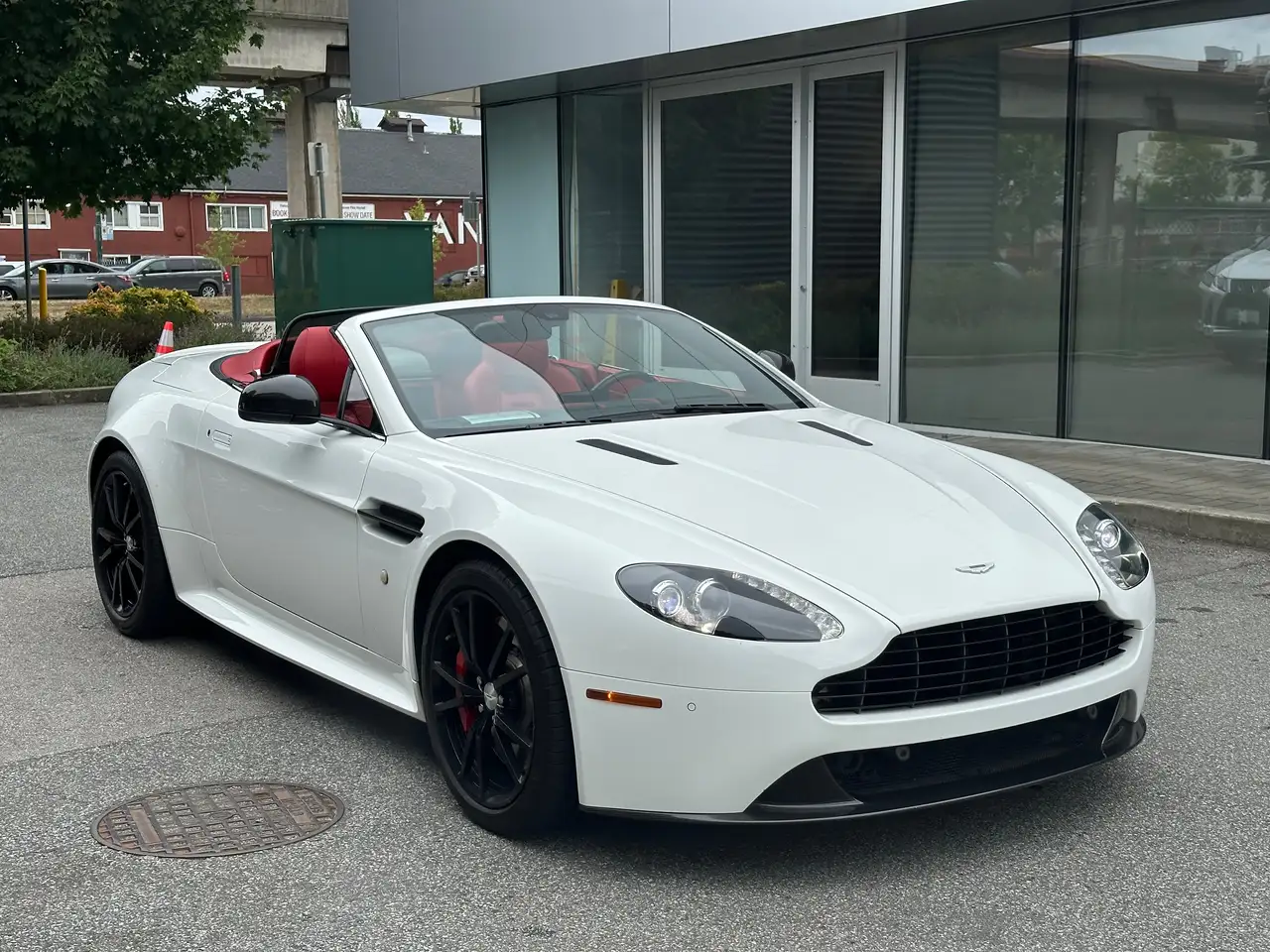 2014 Aston Martin Vantage