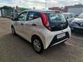 Toyota Aygo Connect 1.0 VVT-i 72CV 5 porte x-business Wit - thumbnail 3