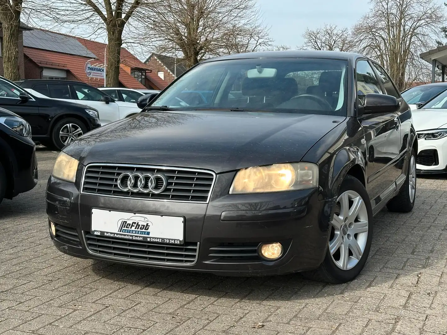 Audi A3 2.0 TDI Ambition Gris - 1