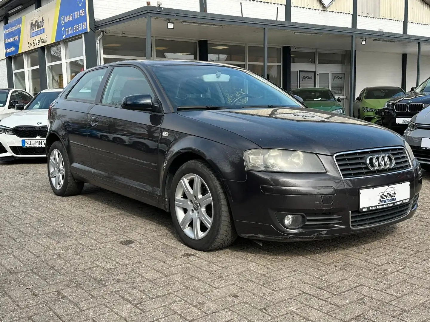 Audi A3 2.0 TDI Ambition Gris - 2