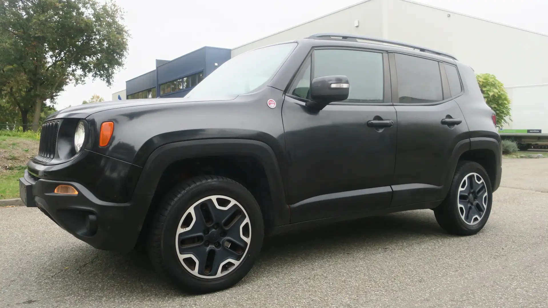Jeep Renegade 2.0 MultiJet Active Drive Low Automatik Trailhawk Zwart - 1
