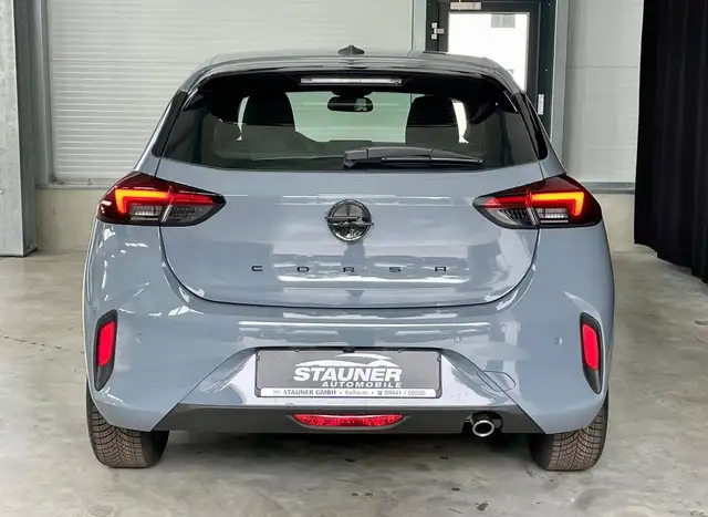 Opel Corsa view 6