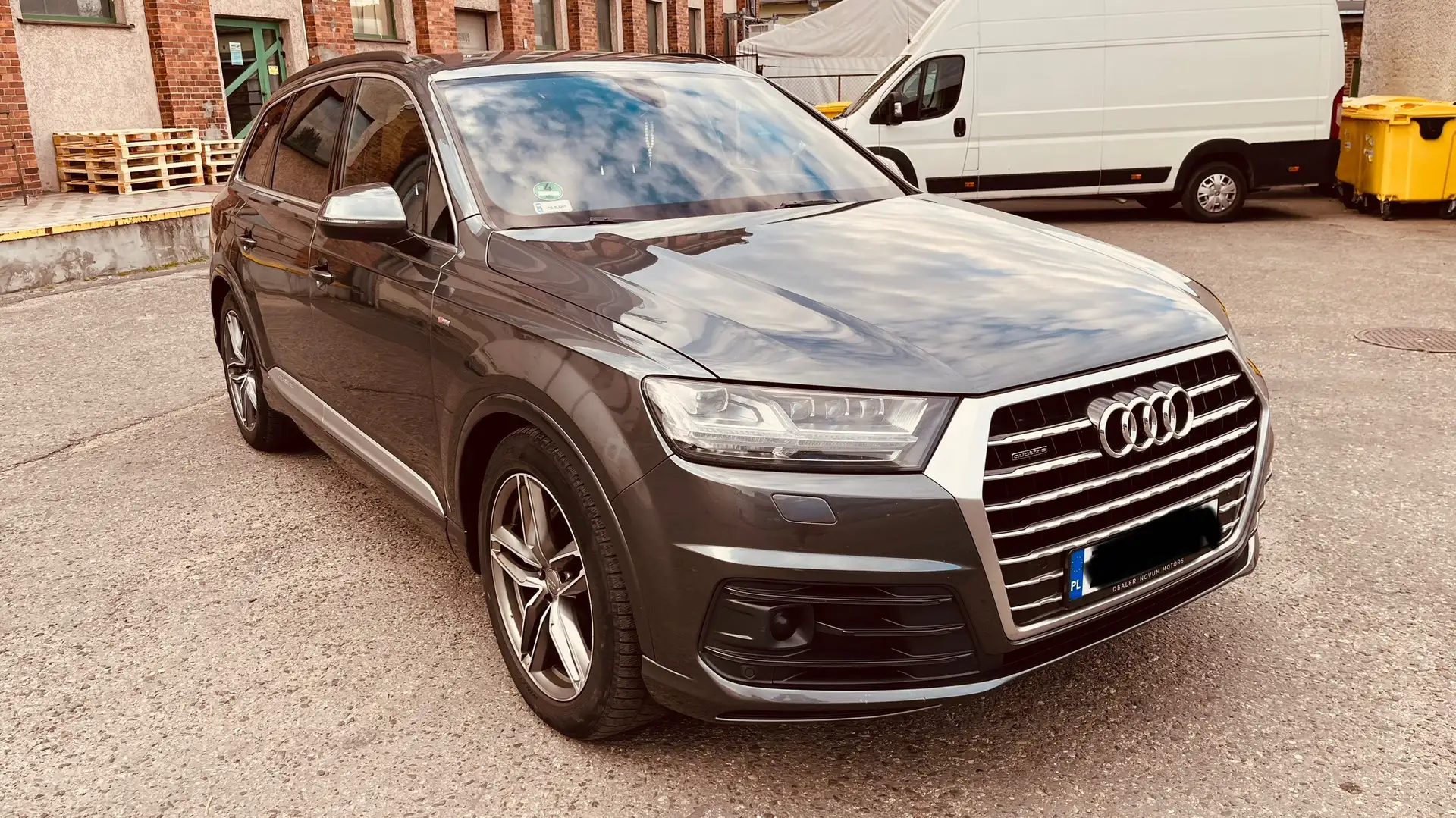 Audi Q7 3.0 TDI quattro tiptronic Grau - 2
