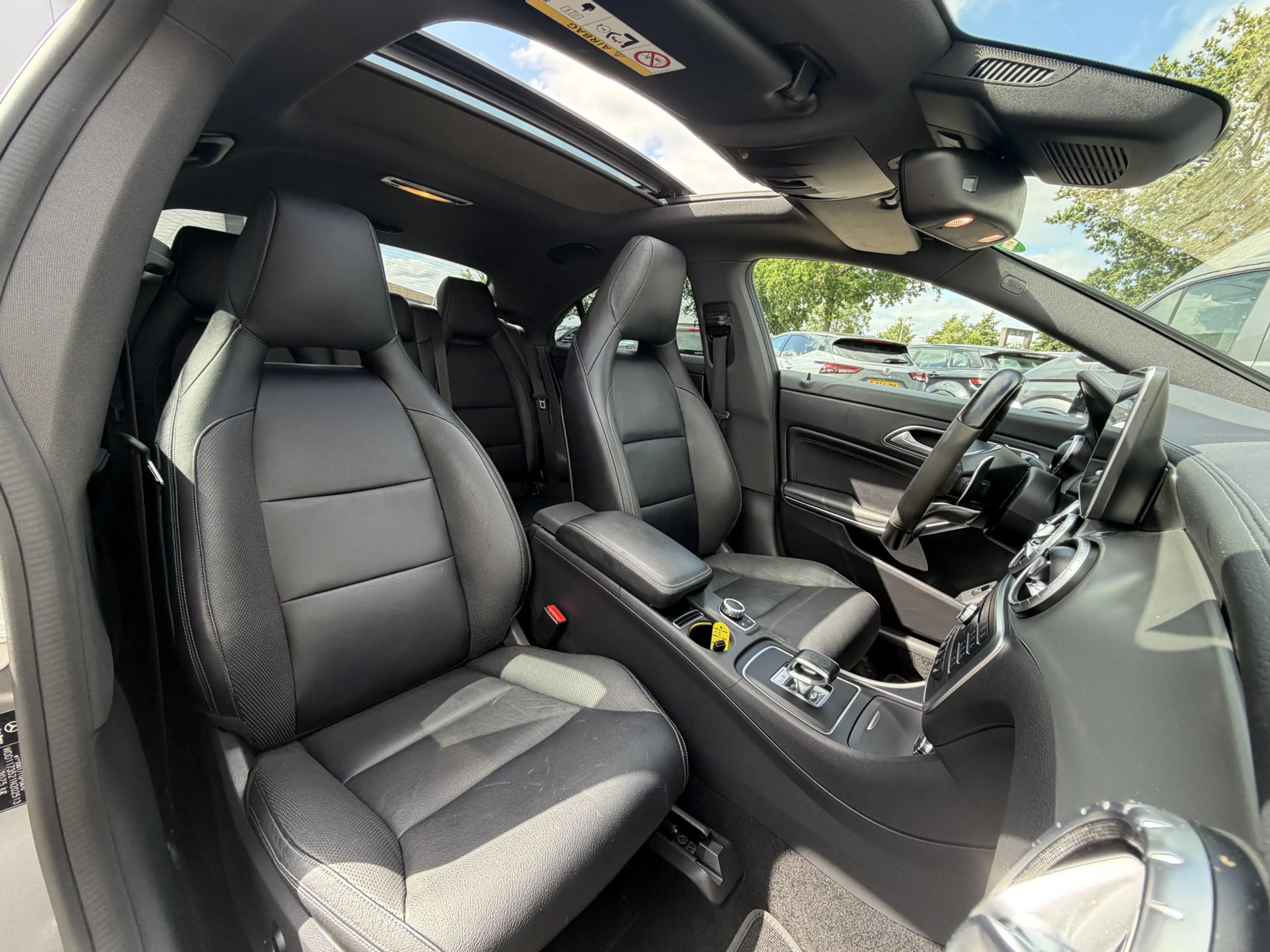 Mercedes-Benz CLA 45 AMG 4MATIC Orig.NL Pano.dak HK Adapt.Cruise Sfeer Lede — photo 4
