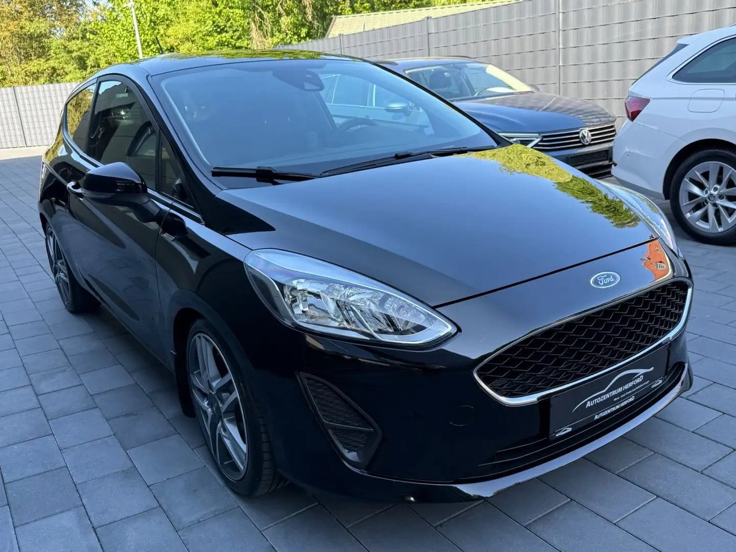 Ford Fiesta ST-Line Klima SHZ Aluf Schwarz - 2