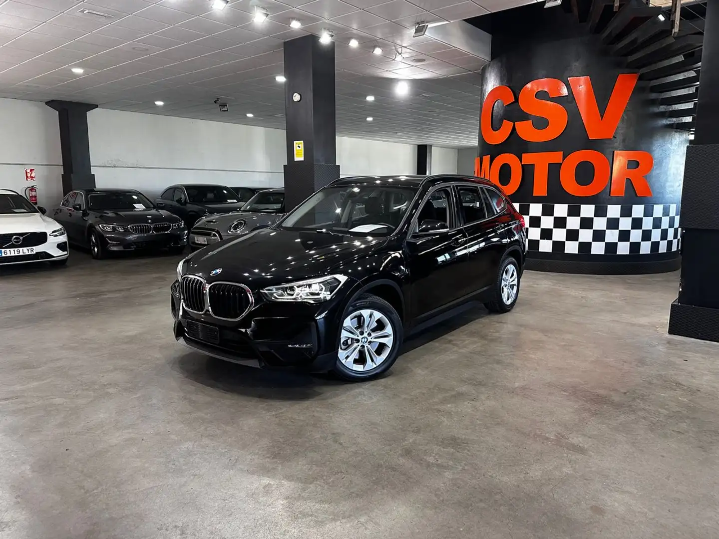 BMW X1 xDrive25e Noir - 2