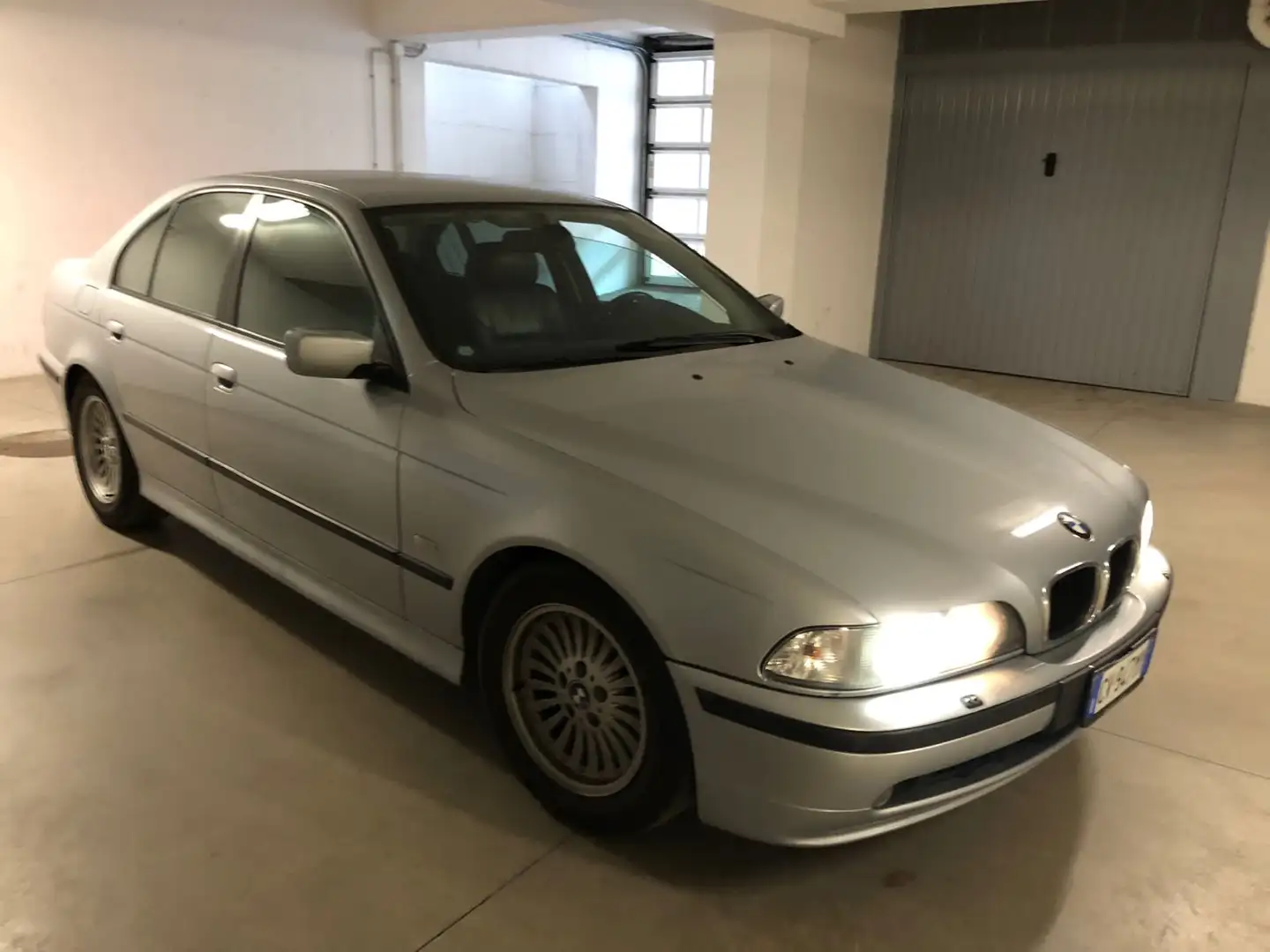 BMW 520 520i Argento - 2