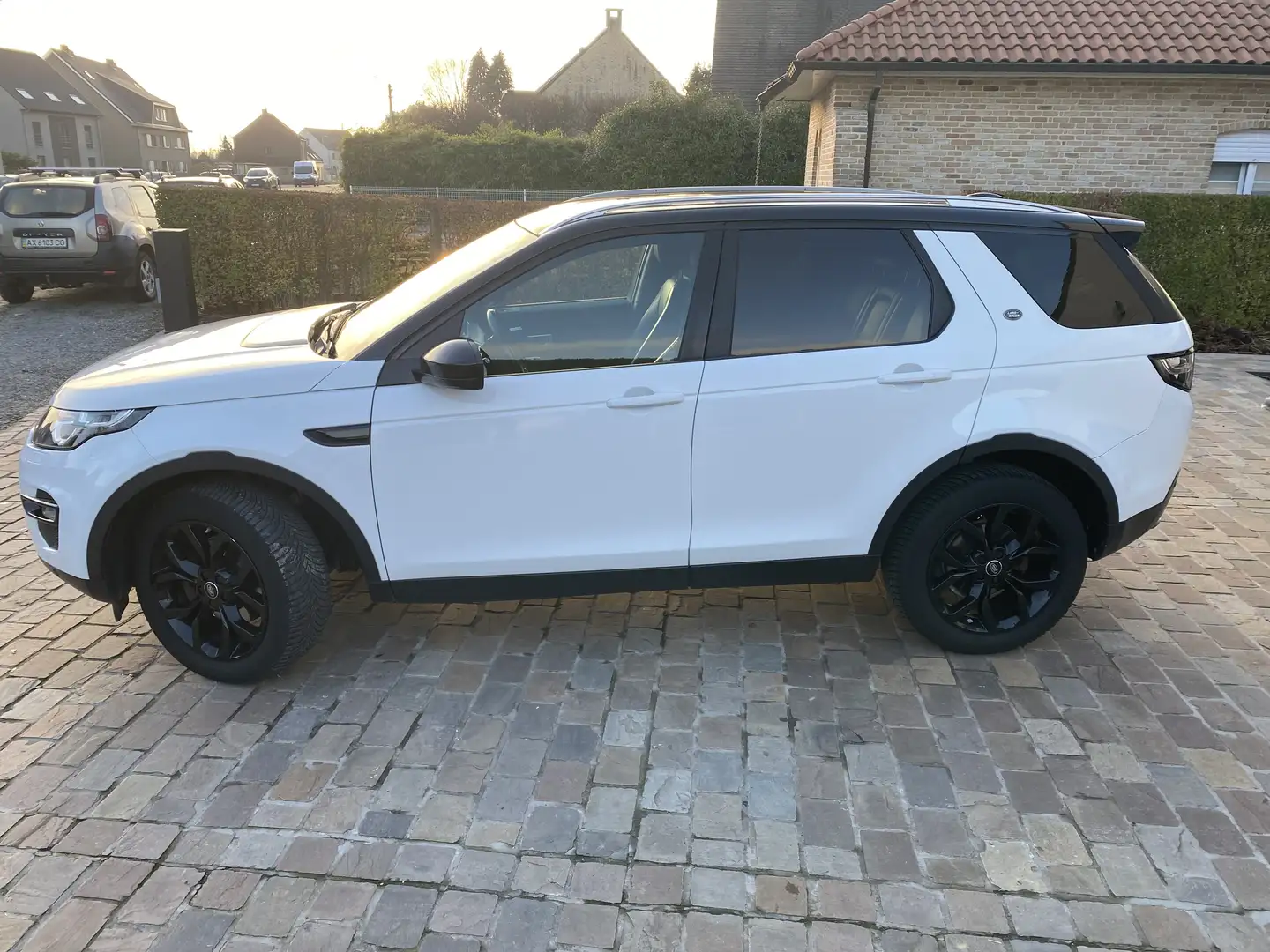 Land Rover Discovery Sport Discovery Sport SD4 Aut. HSE Wit - 2