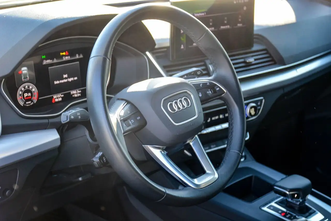 Audi Q5 снимка Audi Q5