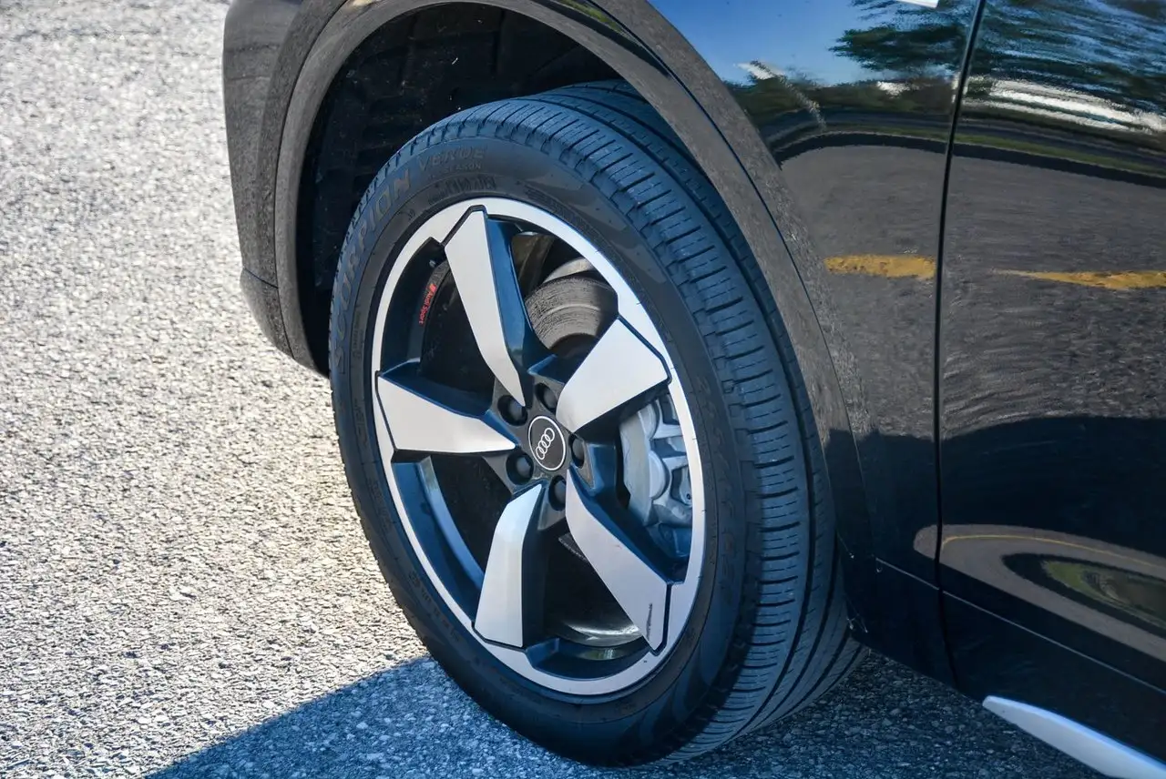 Audi Q5 снимка Audi Q5