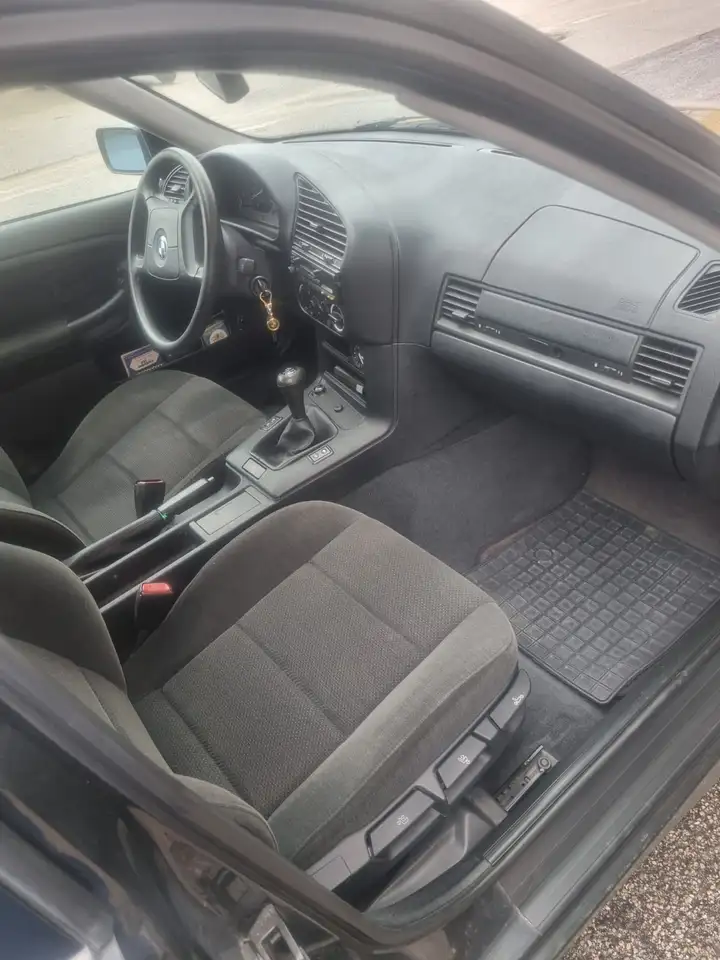 BMW 318is Europa c/2airbag, foto 3
