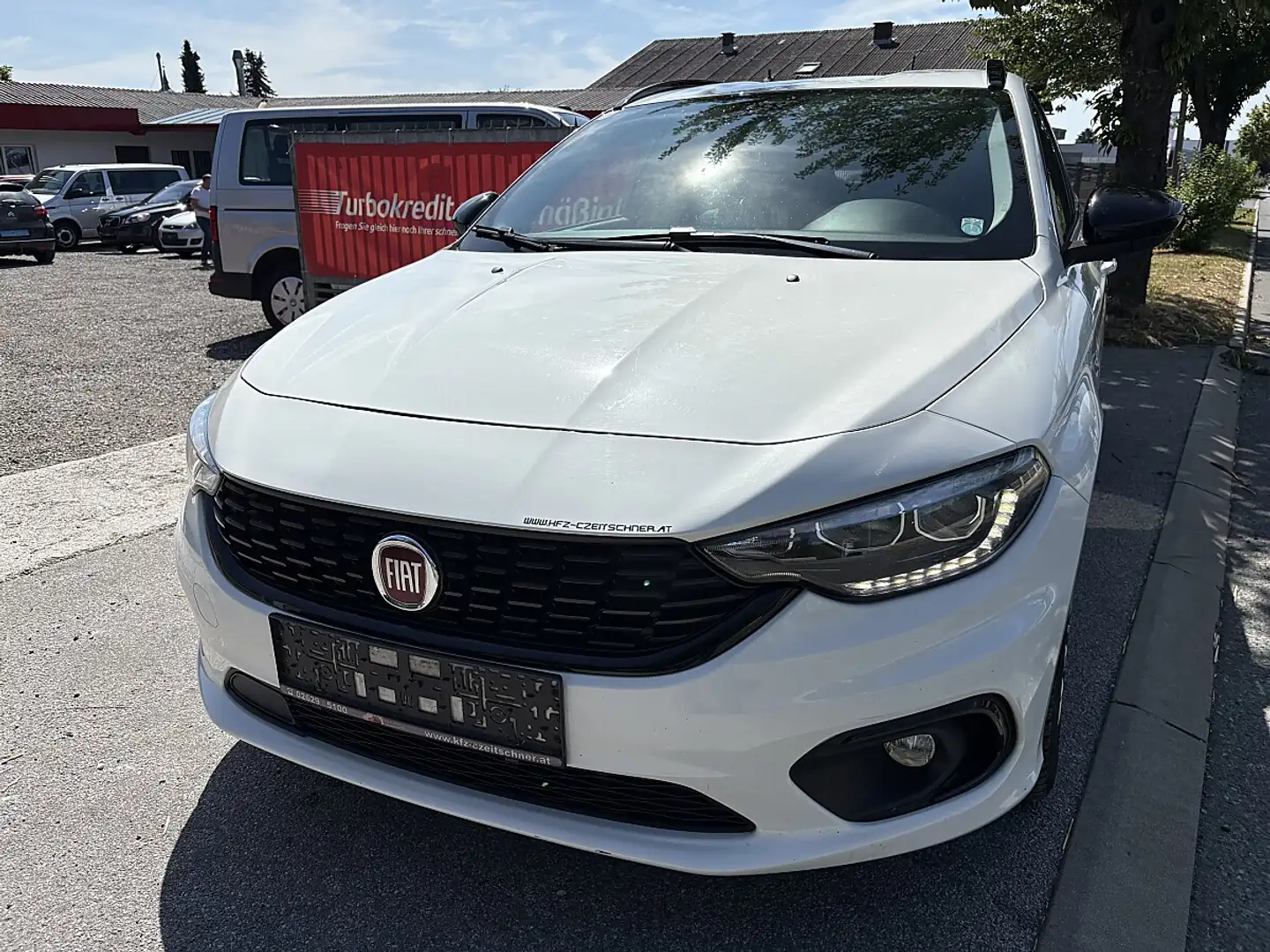 Fiat Tipo 1.6 Multijet S-Design/Navi/Automatik Weiß - 1