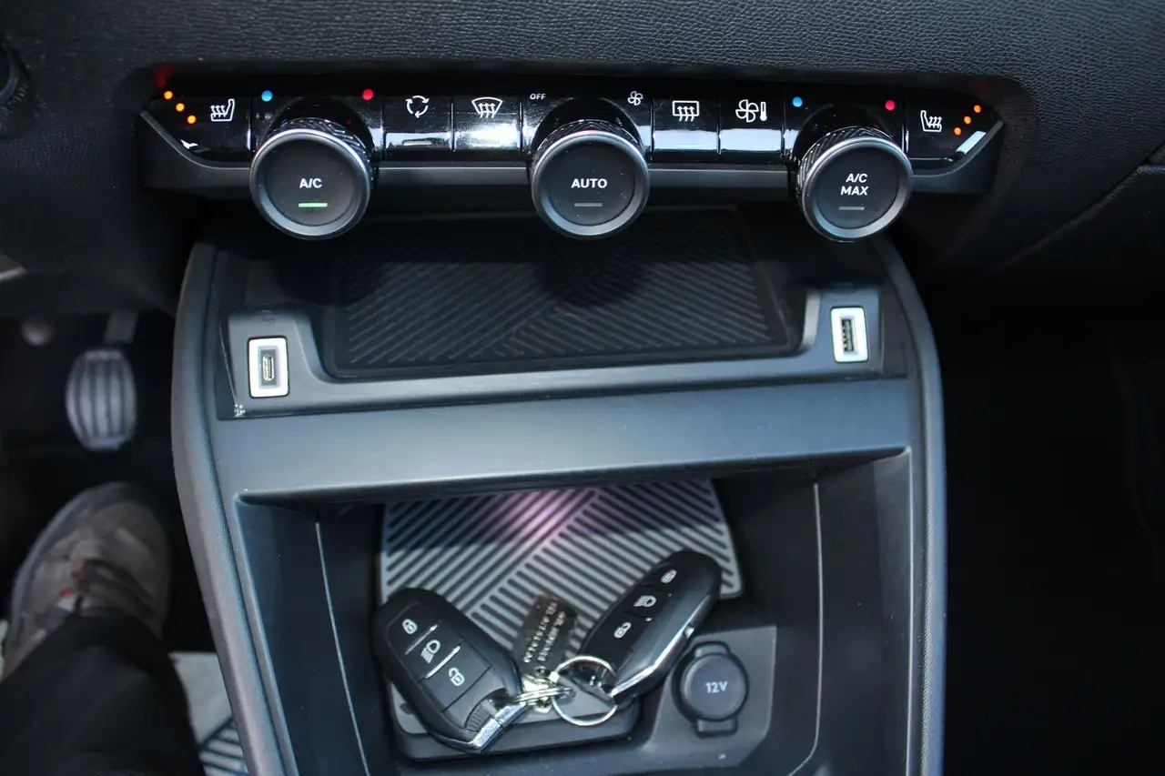 Citroen C4 Berline — photo 17