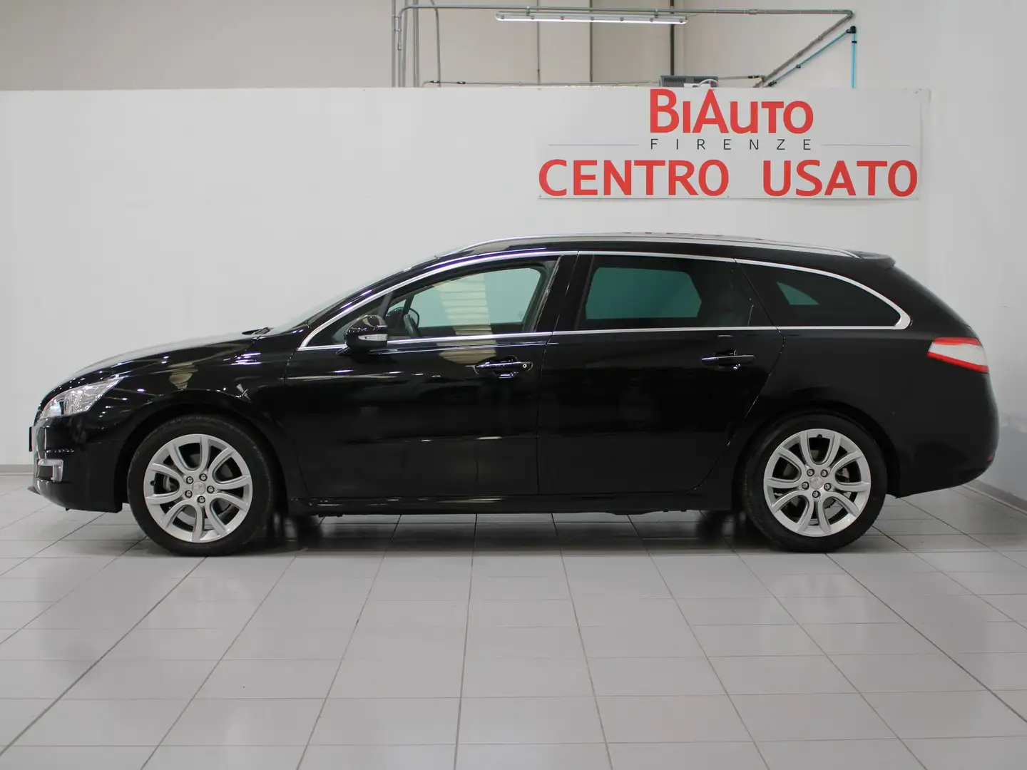 Peugeot 508 2.0 HDi 163CV SW Allure Autom. Nero - 2