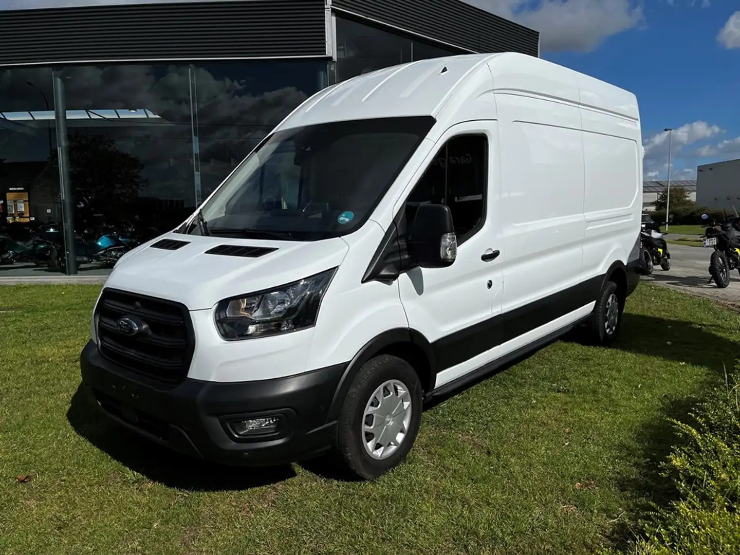 Ford Transit Trend L3H3 130pk €23.500 excl. btw Wit - 2