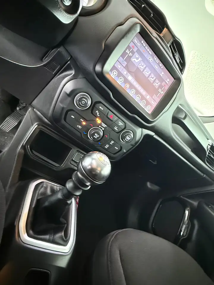 Jeep Renegade 1.0 T3 Limited, миниатюра 21