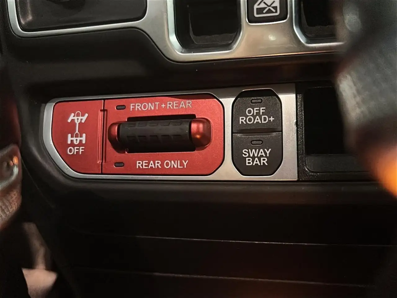 Jeep Gladiator снимка Jeep Gladiator