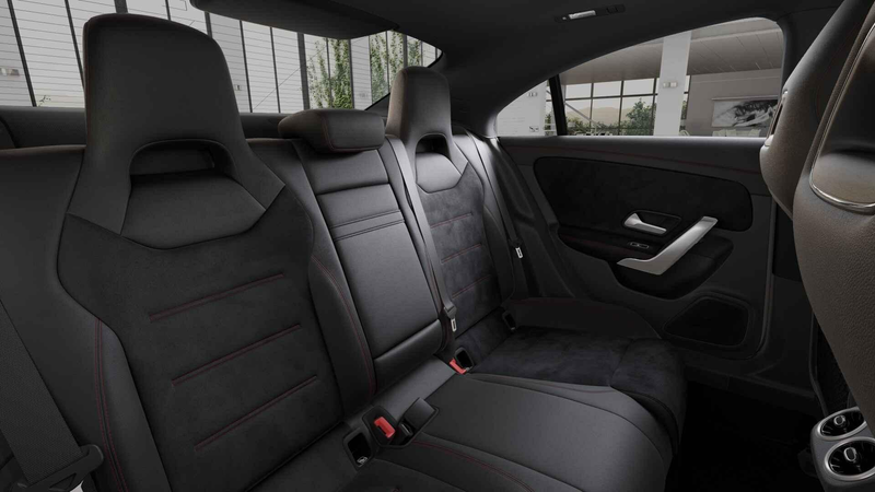 Mercedes-Benz CLA 180 Coupé AMG Line | Panoramisch Dak | Smartphone Inte — photo 6