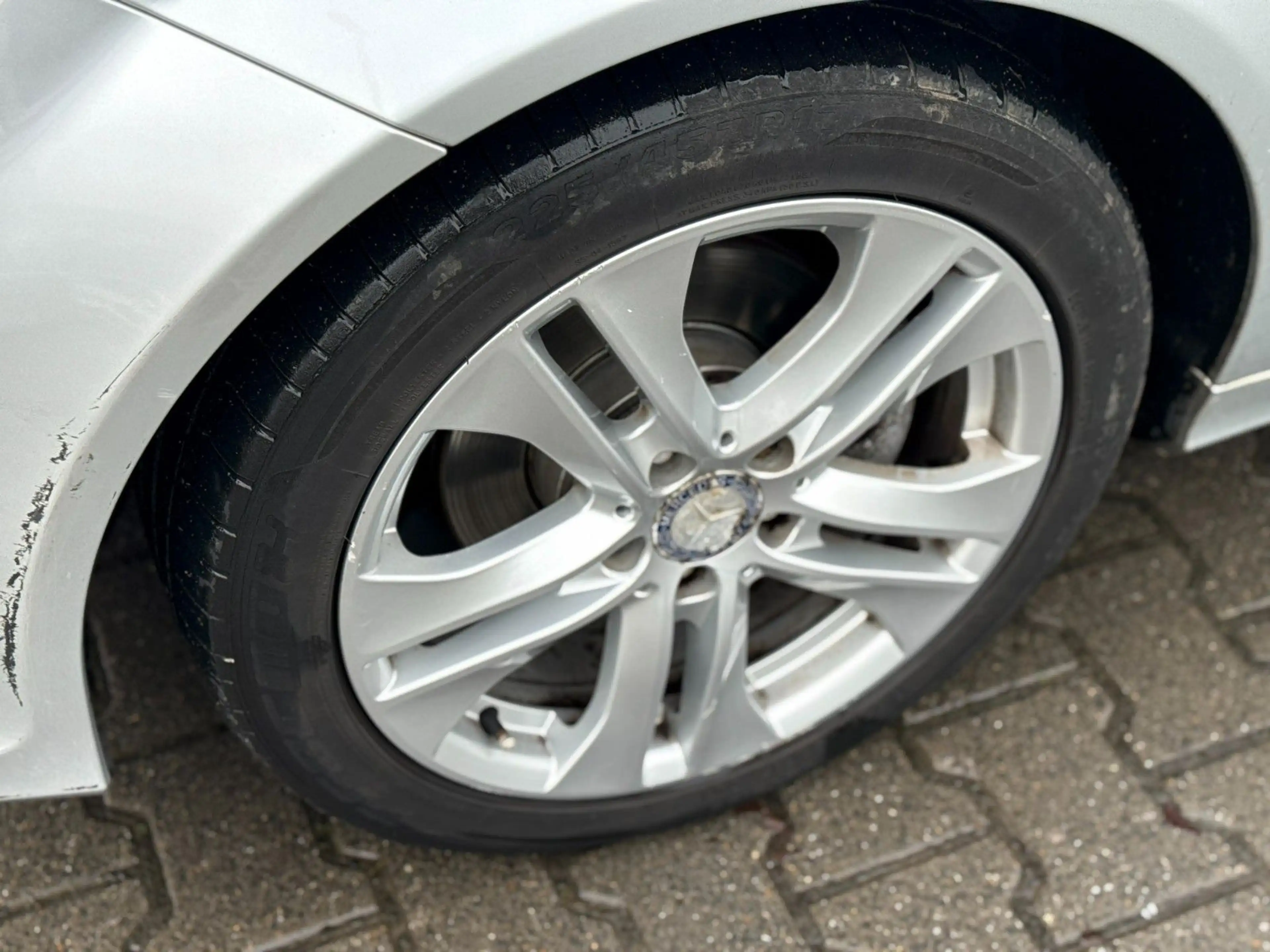 Mercedes-Benz C 200 Limousine CDI BlueEfficiency 2-Zonen* — photo 14