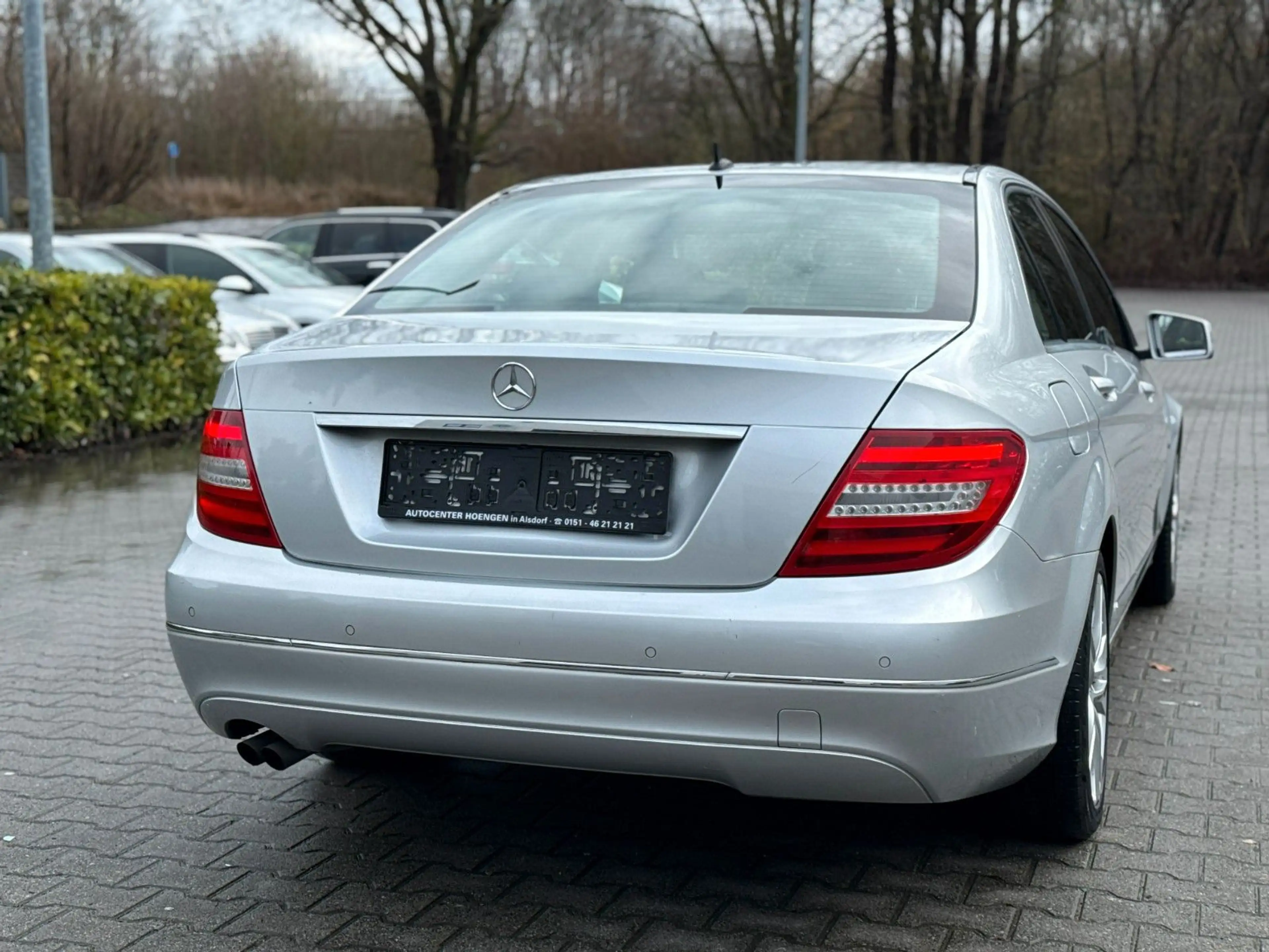 Mercedes-Benz C 200 Limousine CDI BlueEfficiency 2-Zonen* — photo 9