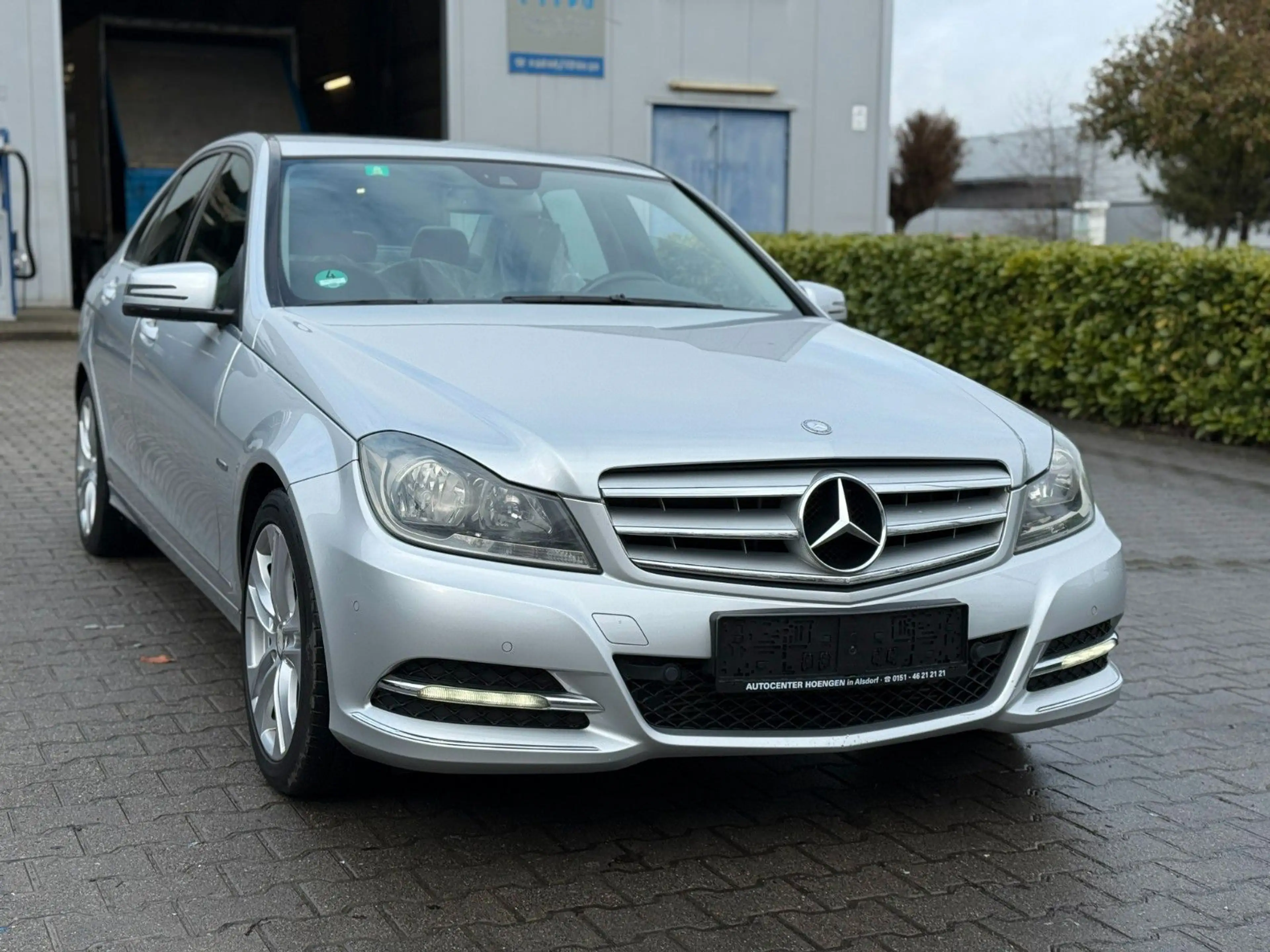 Mercedes-Benz C 200 Limousine CDI BlueEfficiency 2-Zonen* — photo 5