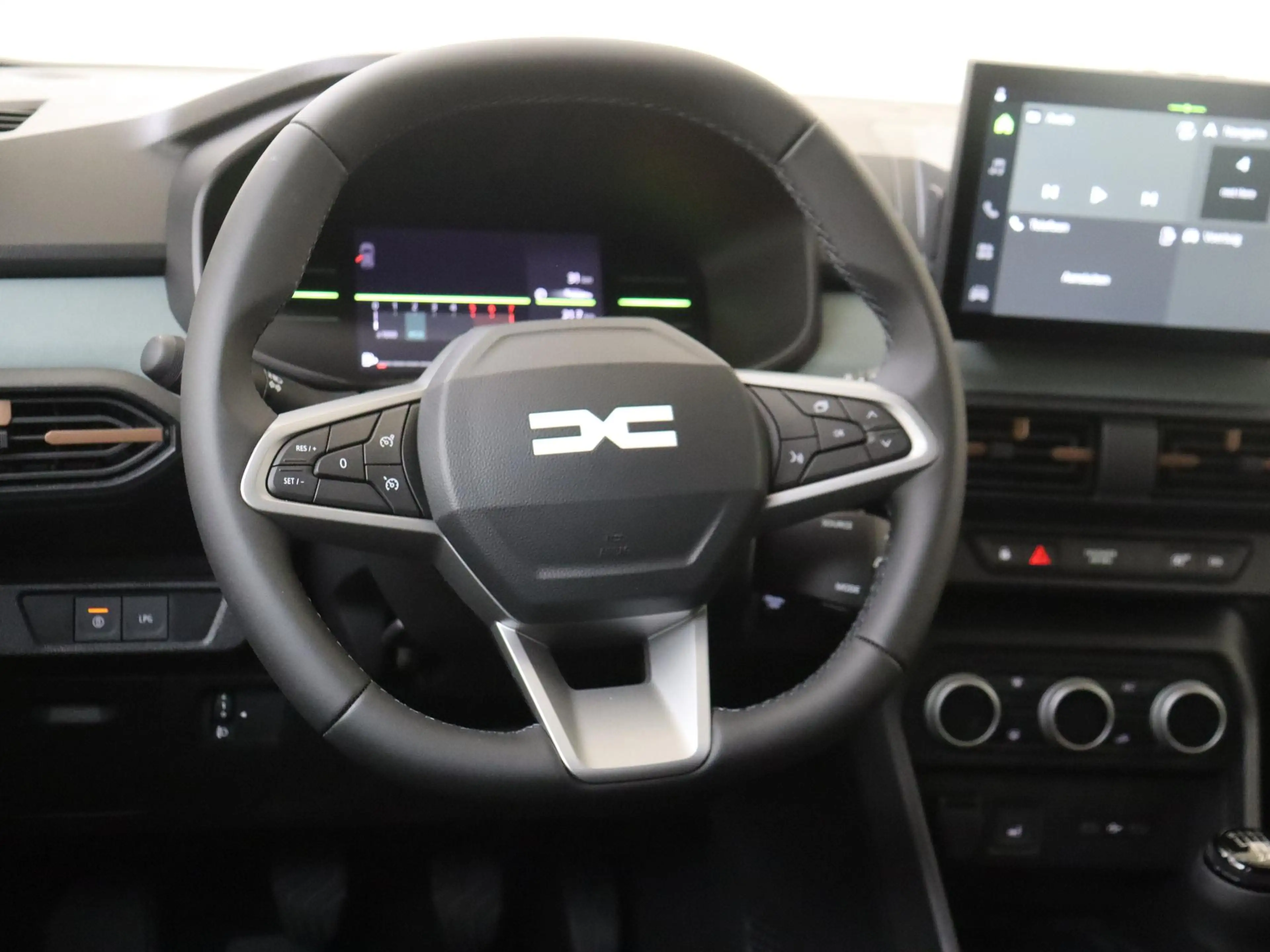 Dacia Jogger 1.2 Eco-G 120 PK extreme 7p. — photo 10