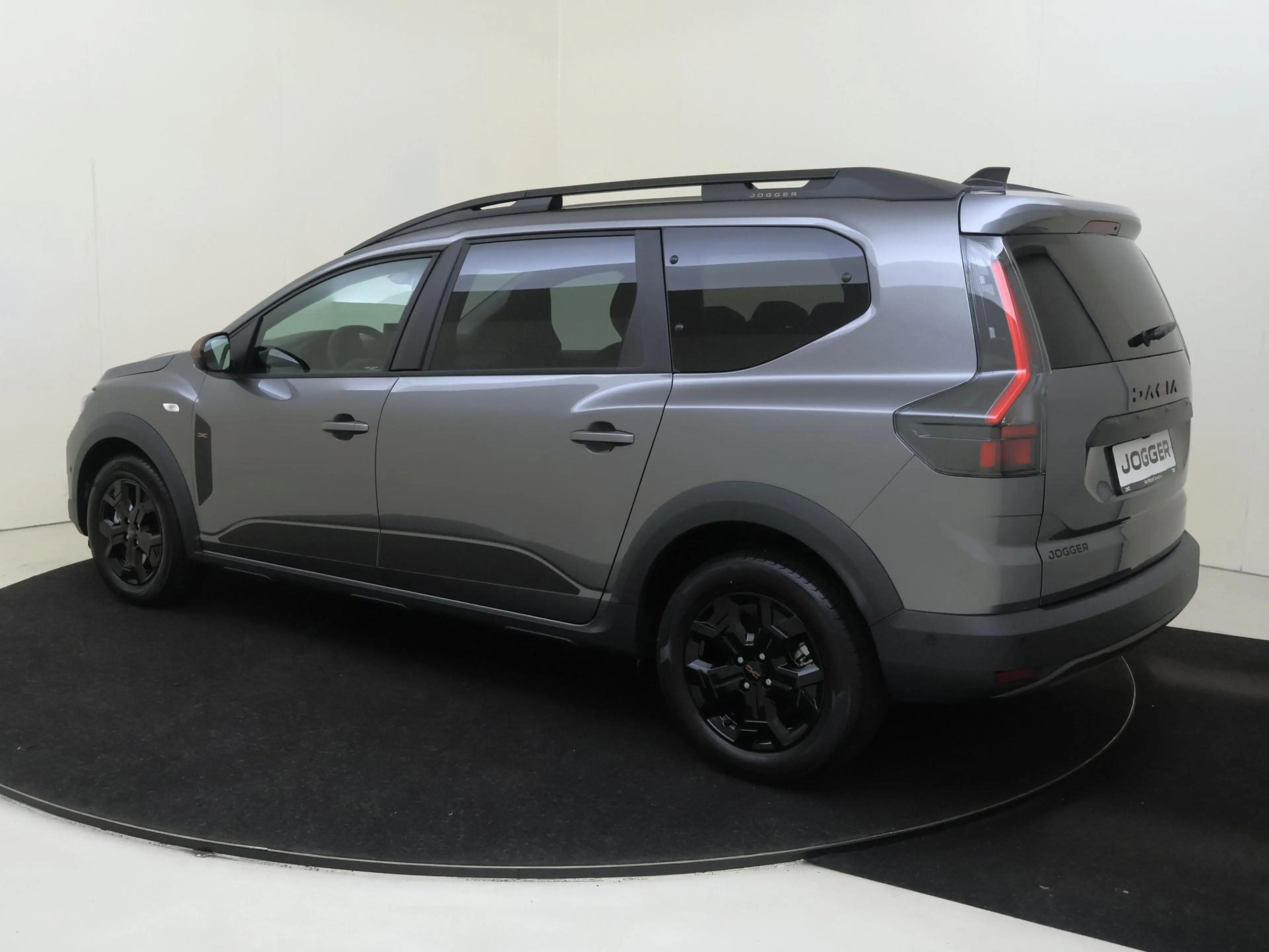 Dacia Jogger 1.2 Eco-G 120 PK extreme 7p. — photo 5
