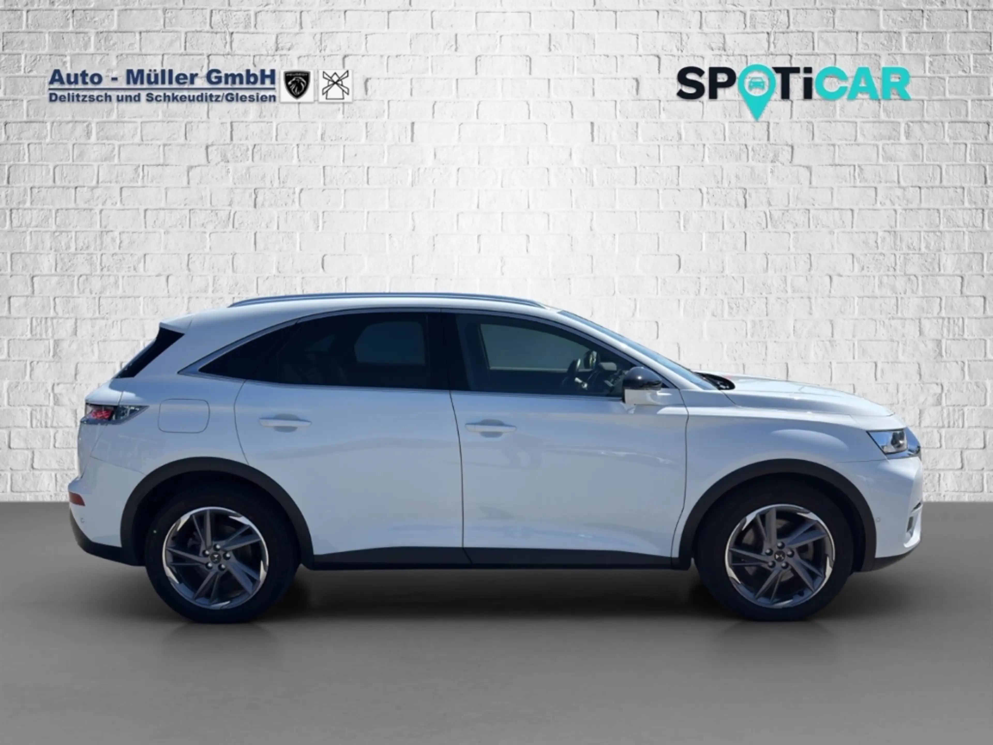 DS Automobiles DS 7 Crossback E-Tense 225 EAT8 Rivoli Navi/LED — photo 4
