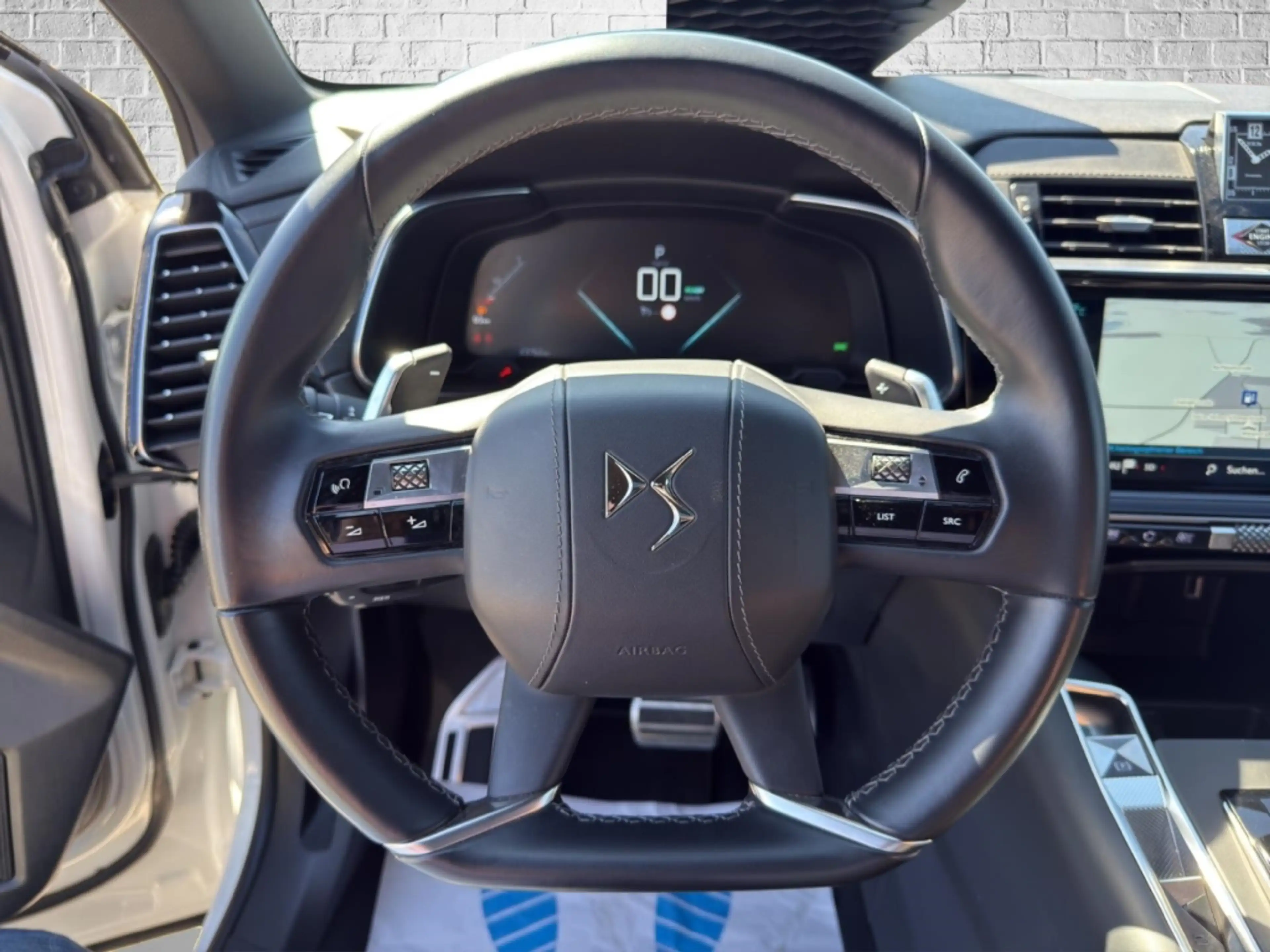 DS Automobiles DS 7 Crossback E-Tense 225 EAT8 Rivoli Navi/LED — photo 15