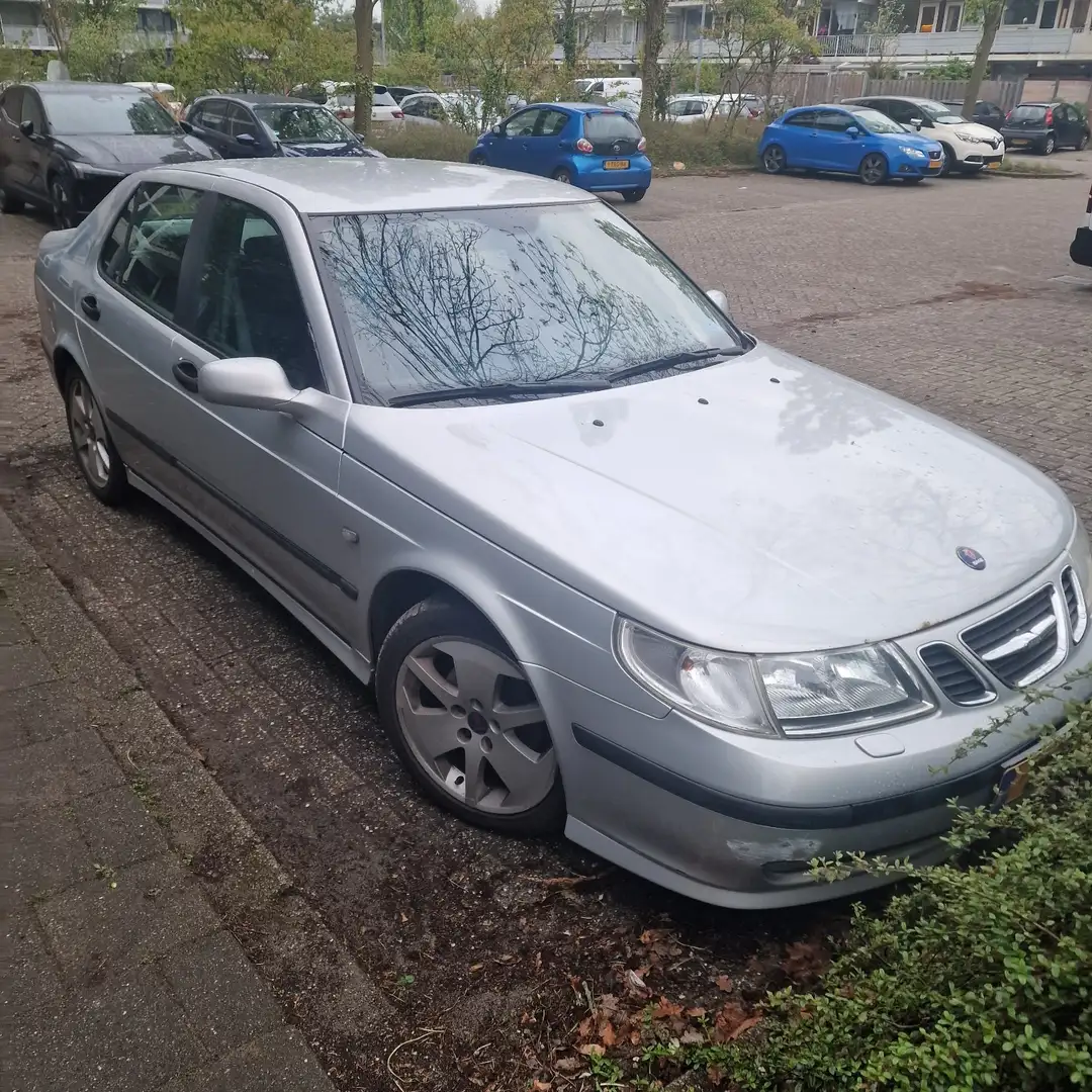 Saab 9-5 2.3t Vector Grijs - 1