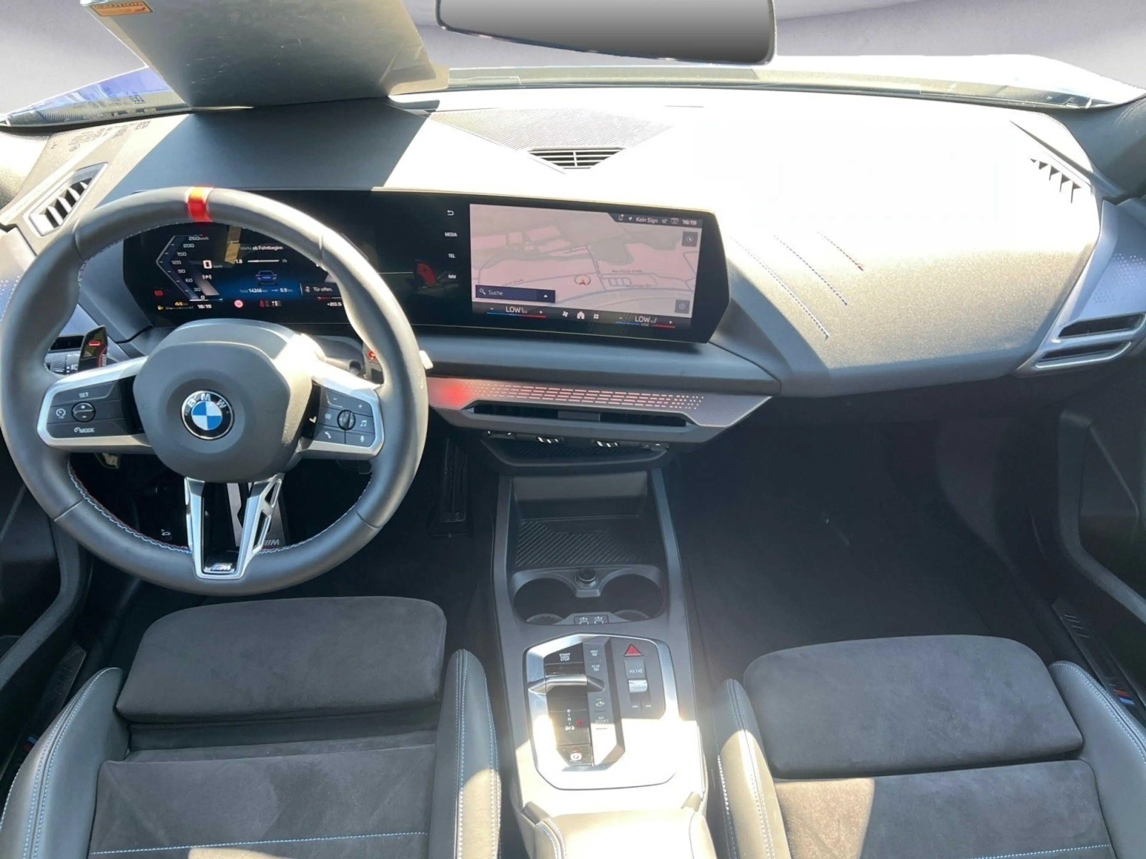 BMW 135 xDrive Sportpaket Pro M Sportsitze Navi Tem — photo 14