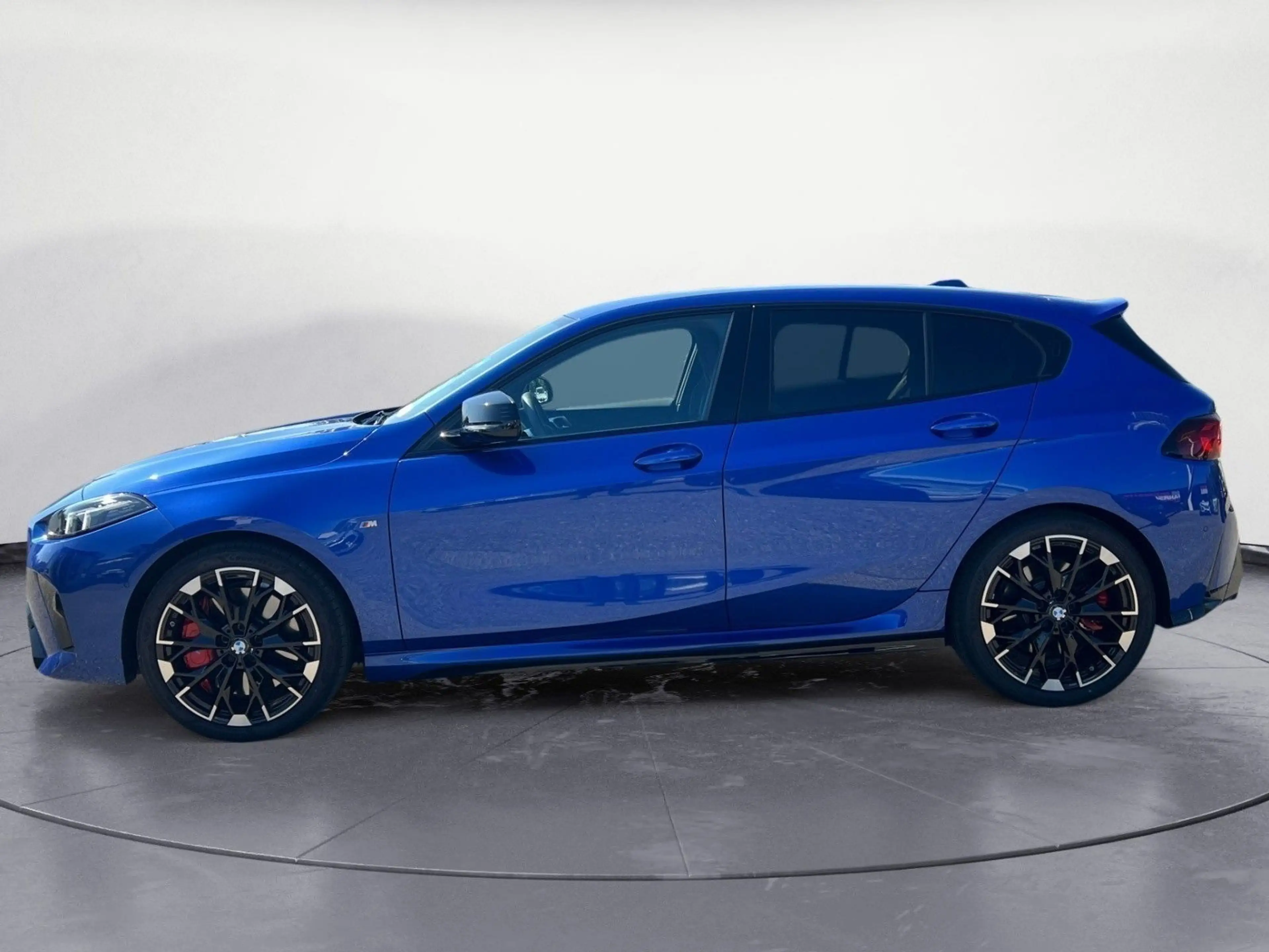 BMW 135 xDrive Sportpaket Pro M Sportsitze Navi Tem — photo 4