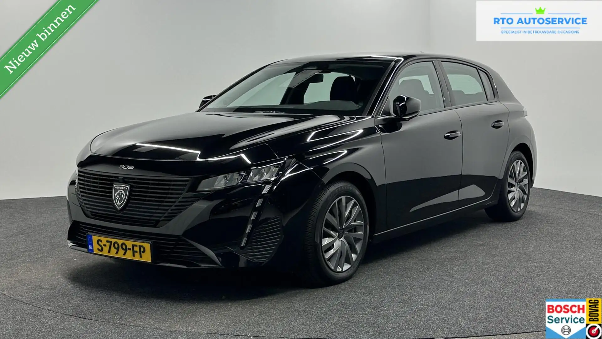Peugeot 308 1.2 PureTech Active Pack Business CARPLAY NAVI. Zwart - 1