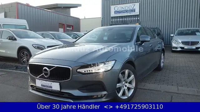 Volvo S90 D4 GEARTRONIC  Lim. Momentum*LEDER*DISTRONIC