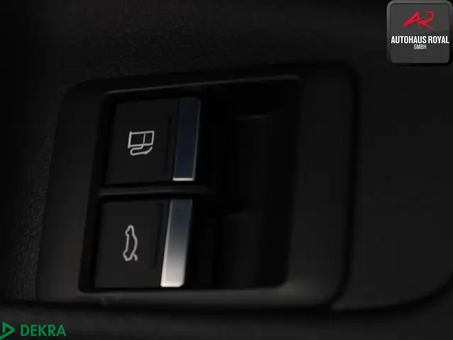 Audi A6 view 28