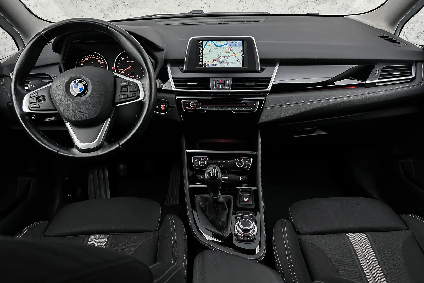 BMW 218 2-serie Gran Tourer 218i Sport 7p. | Trekhaak | Pa Schwarz - 2