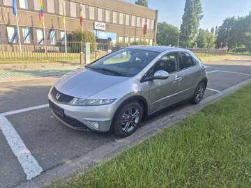 1.4i Sport - Airco - Parkingssensoren - Cruise Controle - Zetelverwarming - Garantie - 112.000 km