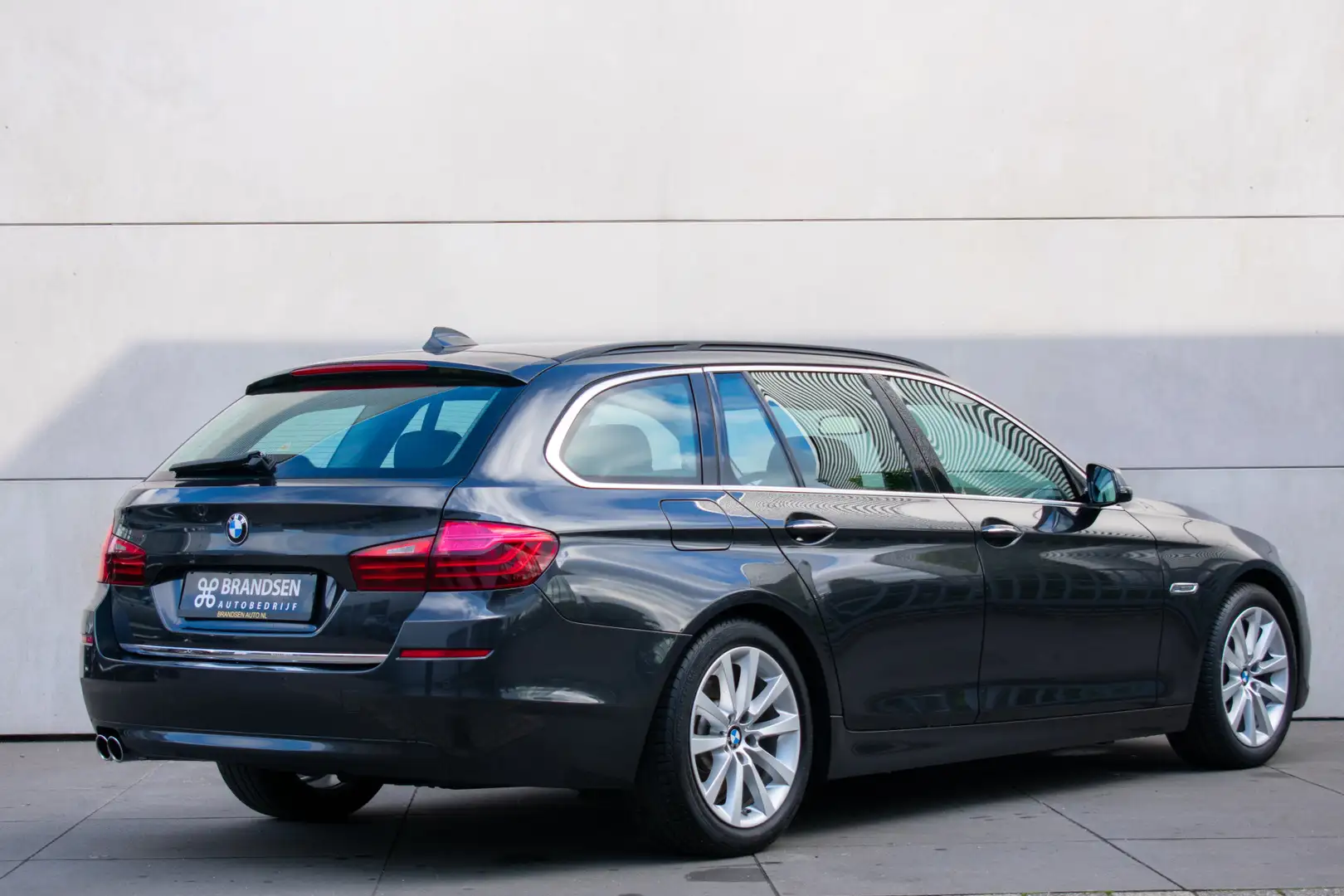 BMW 520 5-serie Touring 520d Executive -Luxury Line-Navi-L Grigio - 2
