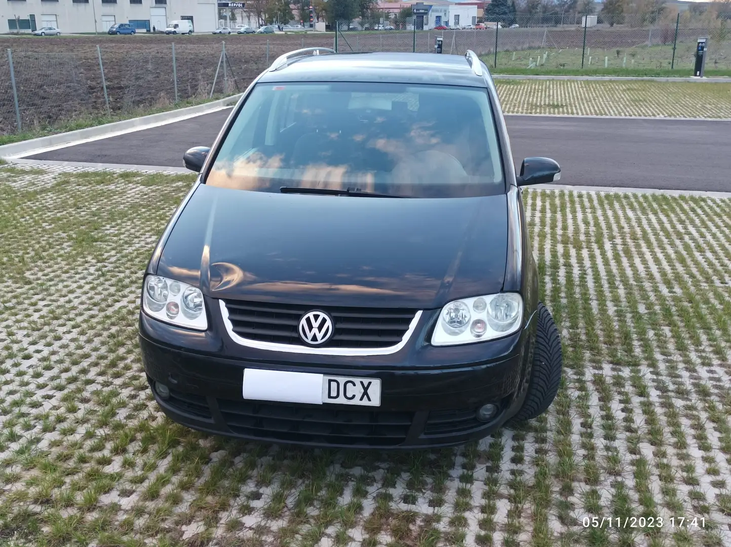 Volkswagen Touran 1.9 TDI 105 cv Negro - 2