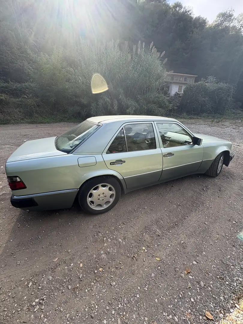 Mercedes-Benz E 500 500 E Vert - 2