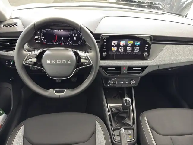 Skoda Scala view 7