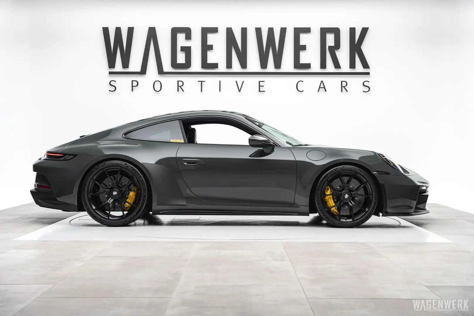 Porsche 992 GT3 Touring PDK PTS SLATEGREY PCCB LIFT MATRIX CA Grau - 2